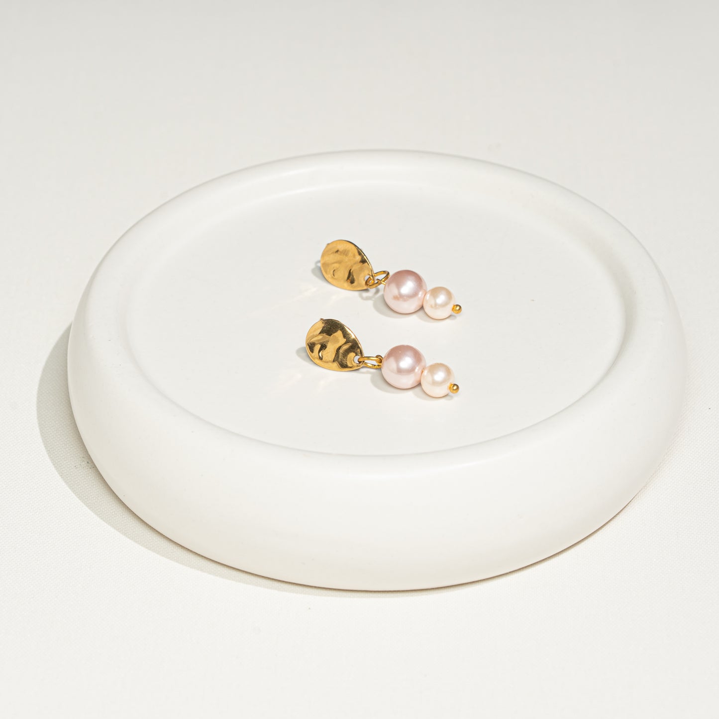 Ohrringe mit rosa Perlen, Edelstahl, handmade