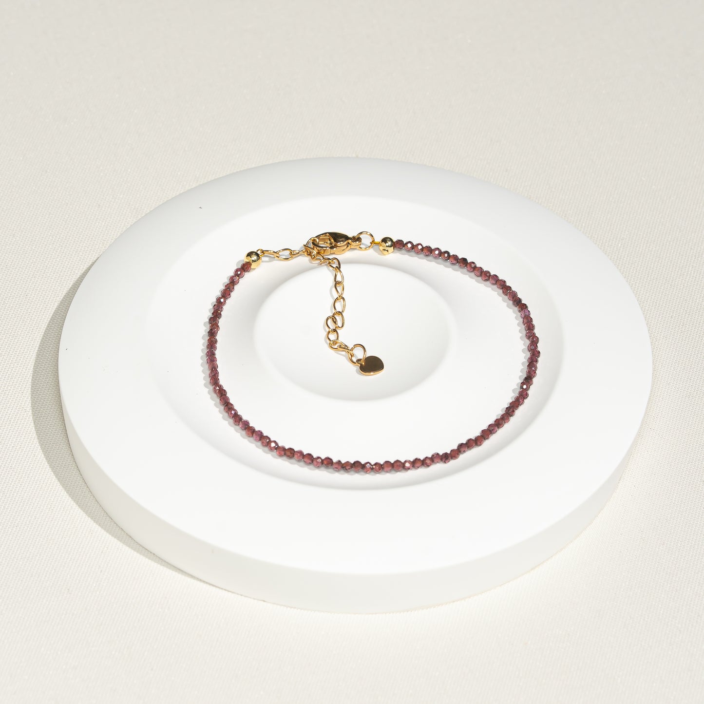 Pearl bracelet with pink pearls