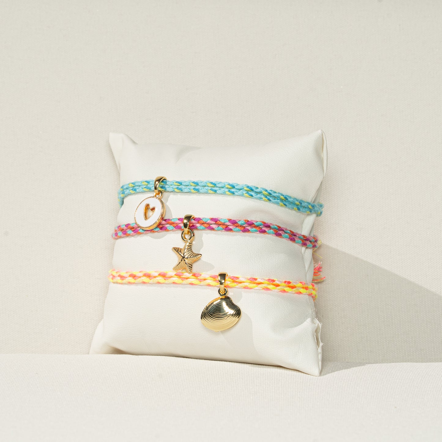 Makramee Armband mit Anhänger, handmade