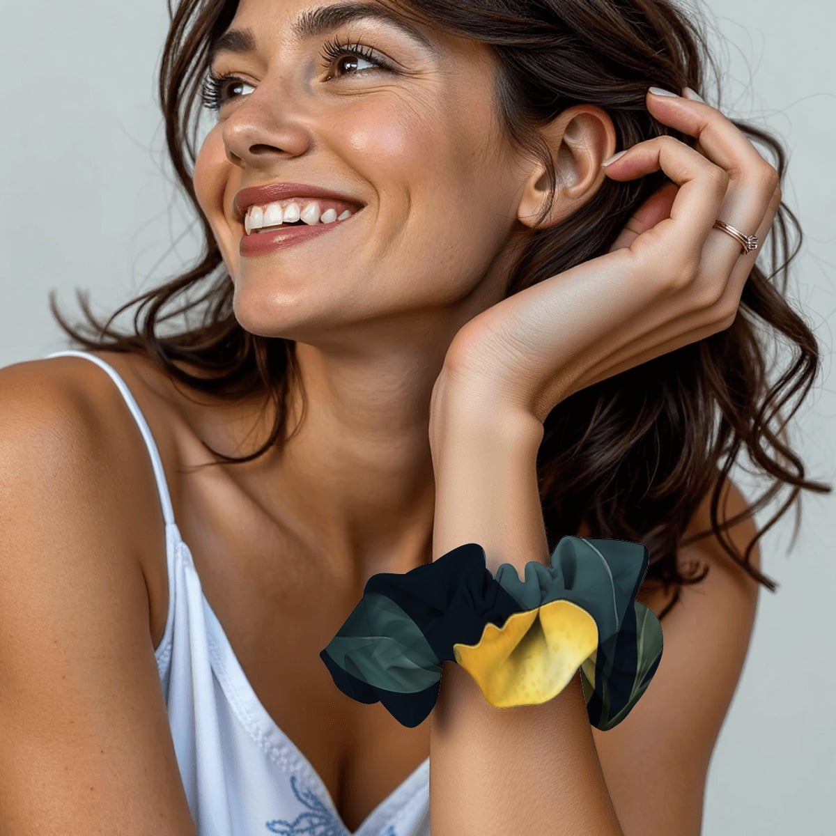Amor di Stelle® AURORA – Designer Scrunchie⁠