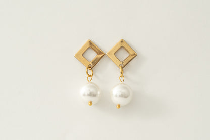 Ohrringe mit Perlen, Edelstahl, handmade