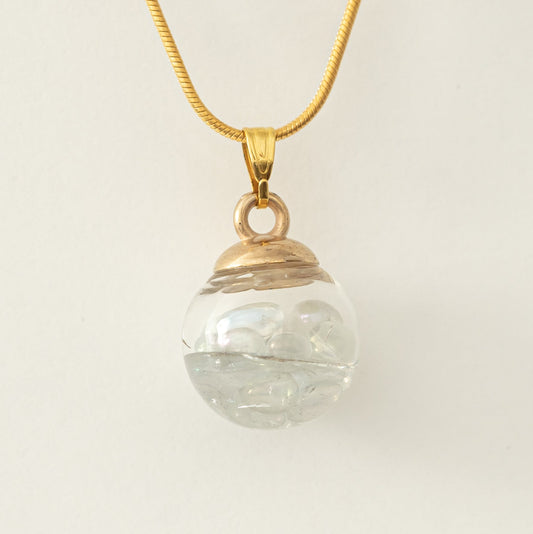 Perle Opal, gold, handmade