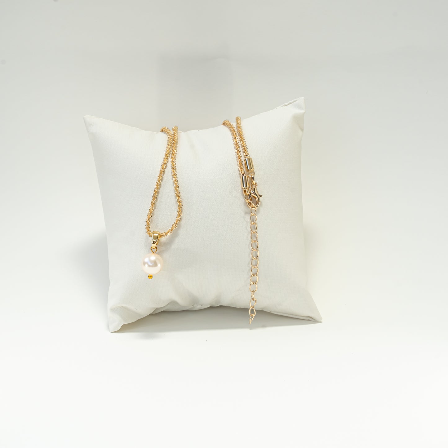 Glitterlkette mit Perlenanhänger