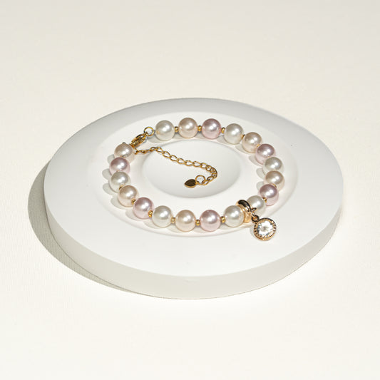 Pearl bracelet with pink pearls