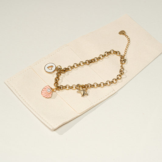 Pearl bracelet with pink pearls